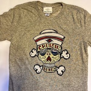 Disney Cruise Line t-shirt Womens Medium